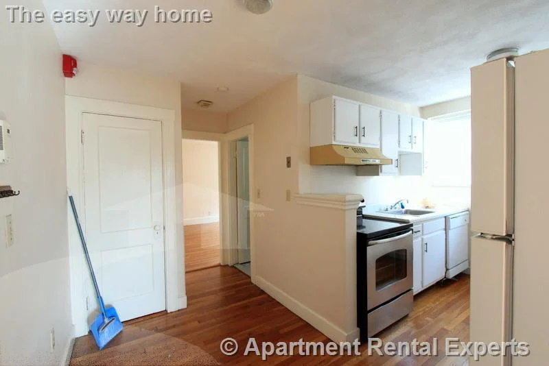 402 Highland Ave, Davis Square