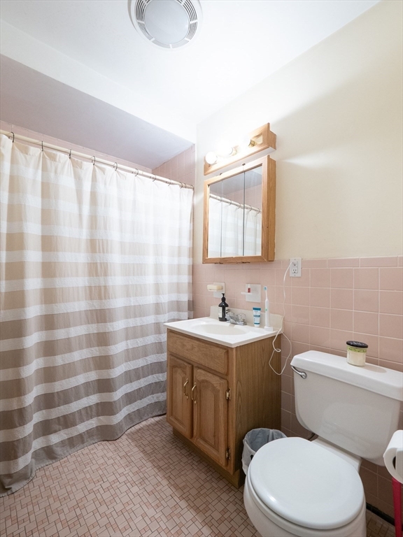 481 Boylston St, Brookline