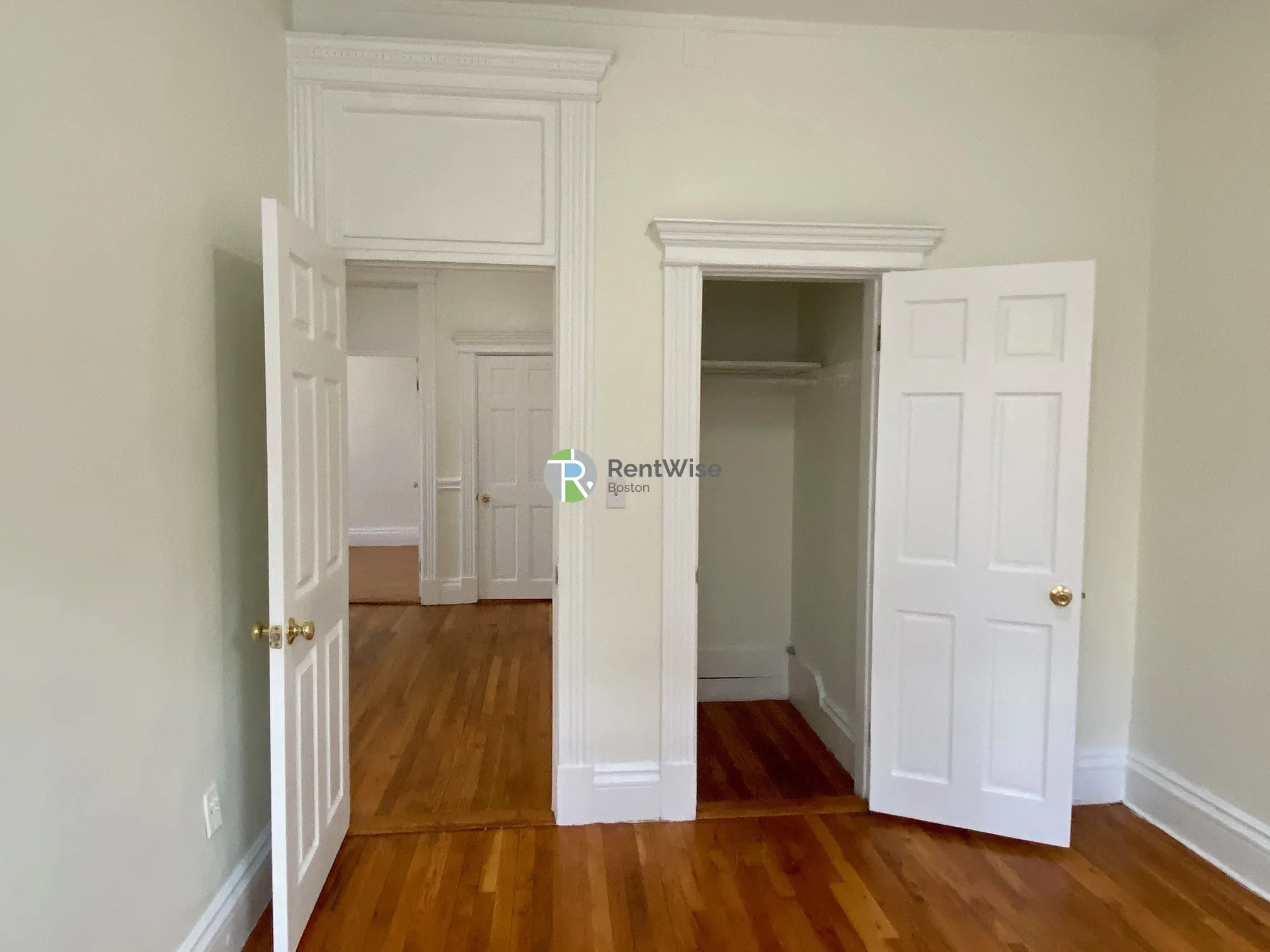 1302 Commonwealth Ave, Allston