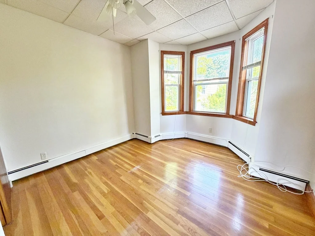 14 Cottage St, East Boston