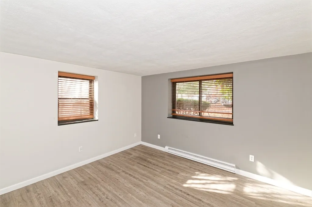 1325 Worcester Rd, Framingham