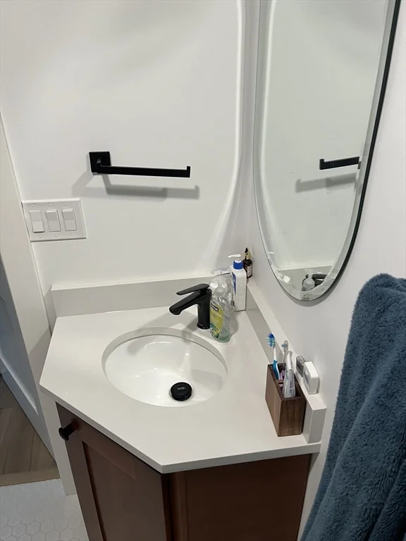 144 Old Colony Ave, South Boston