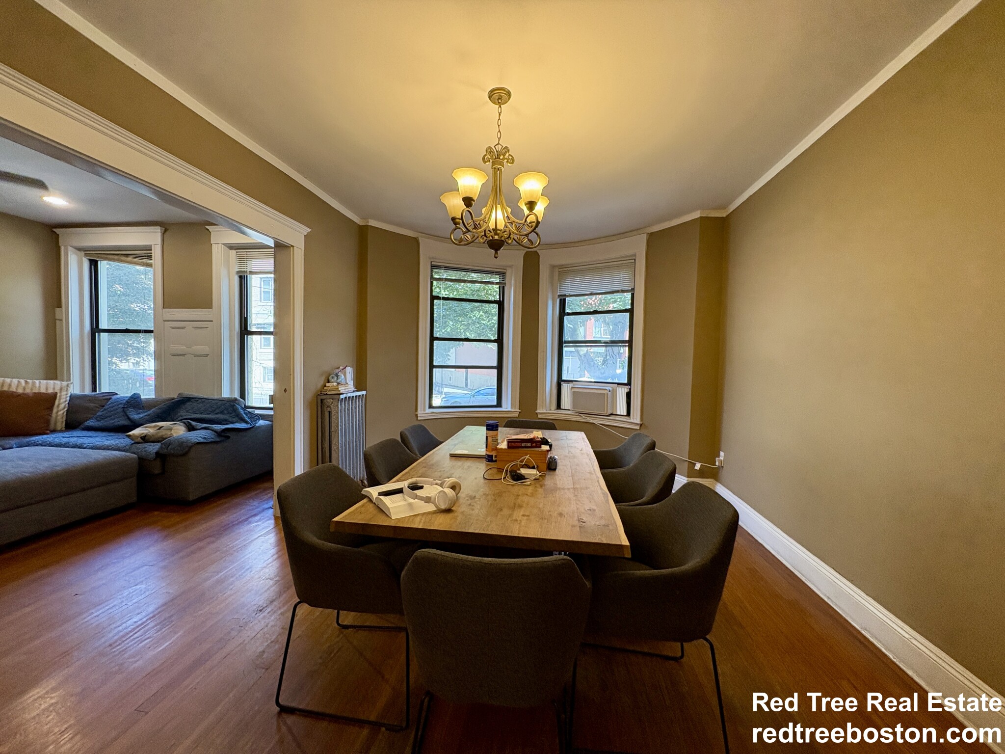 184 Saint Paul St, Coolidge Corner