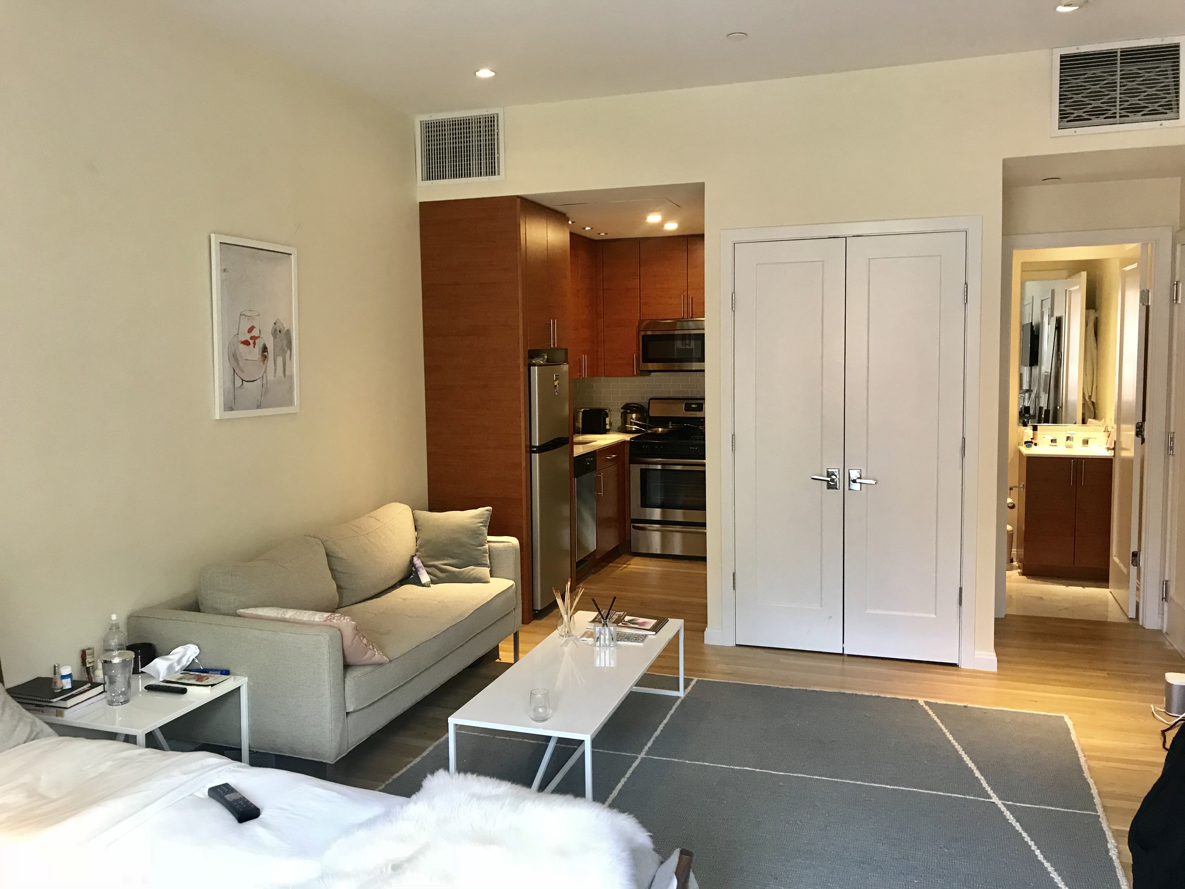 209 Newbury St, Back Bay