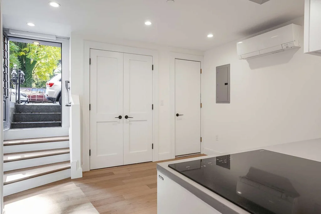 72 Beacon St, Beacon Hill