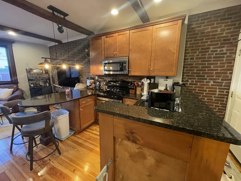 412 E Third St, South Boston