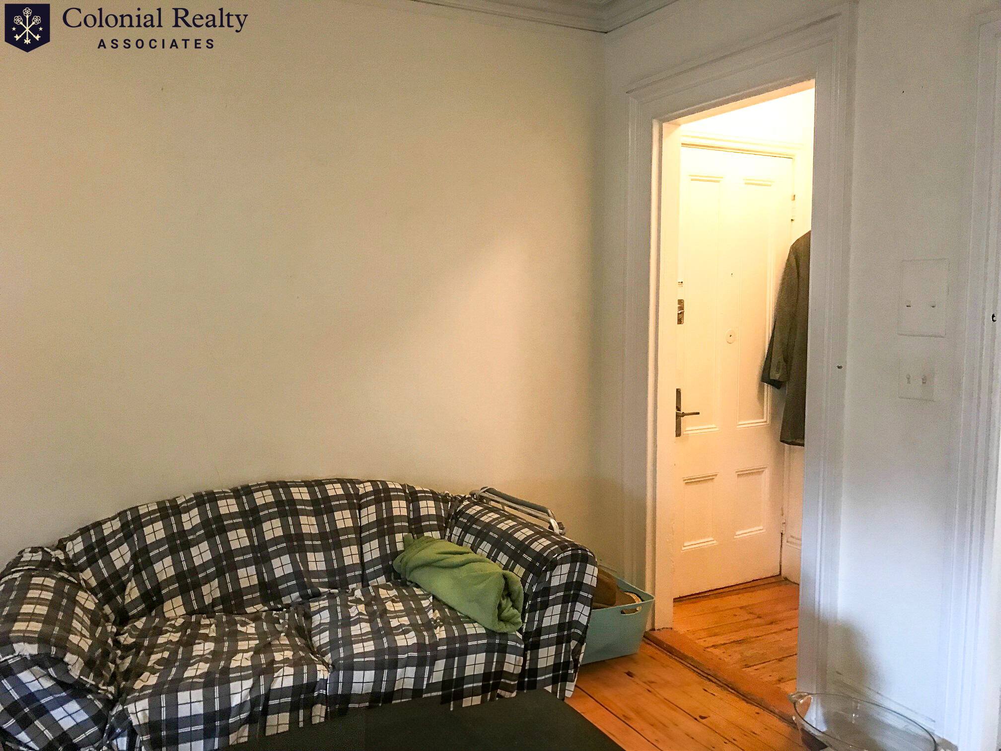 92 Charles St, Beacon Hill