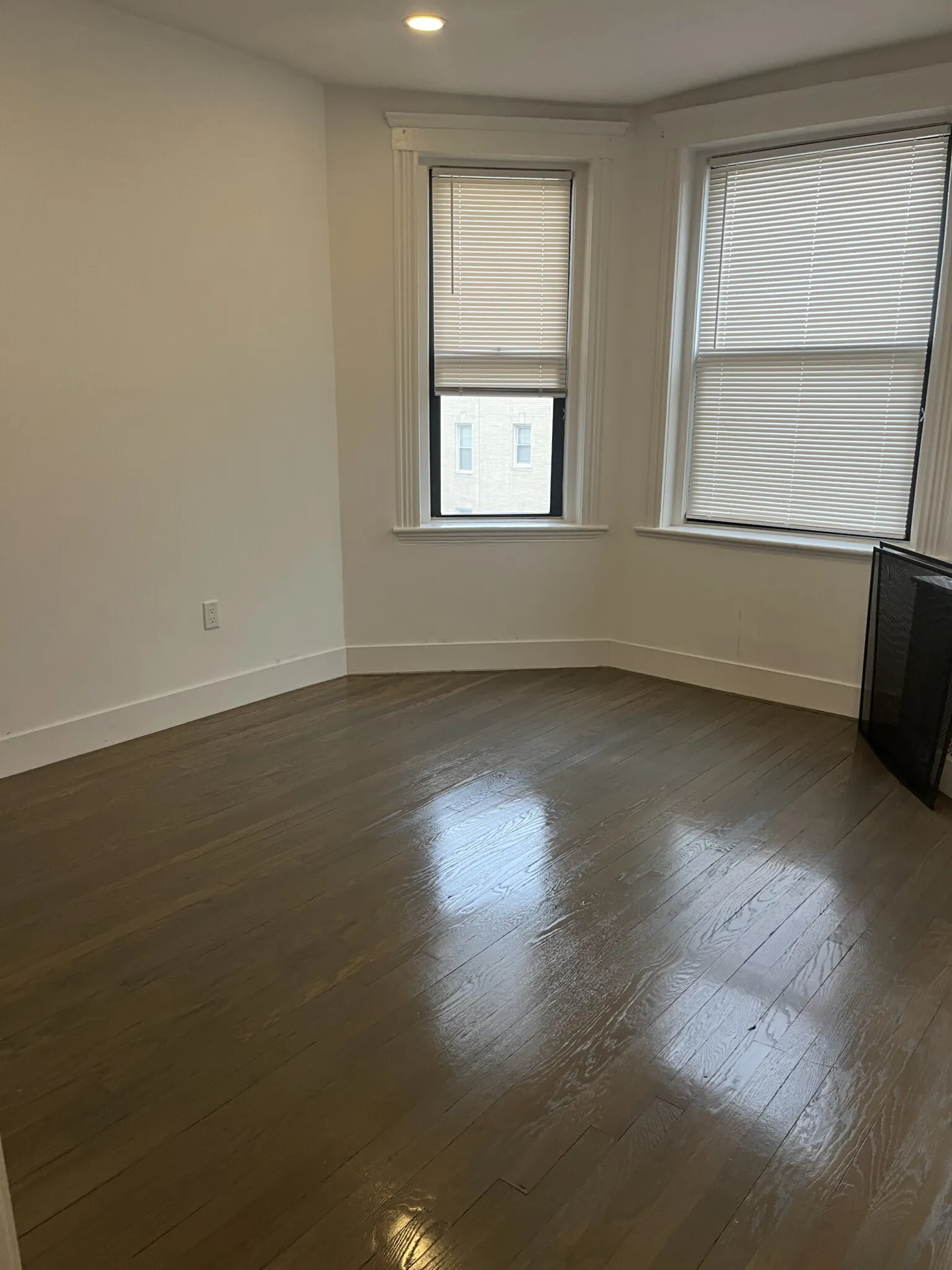 11 Peterborough St, Fenway