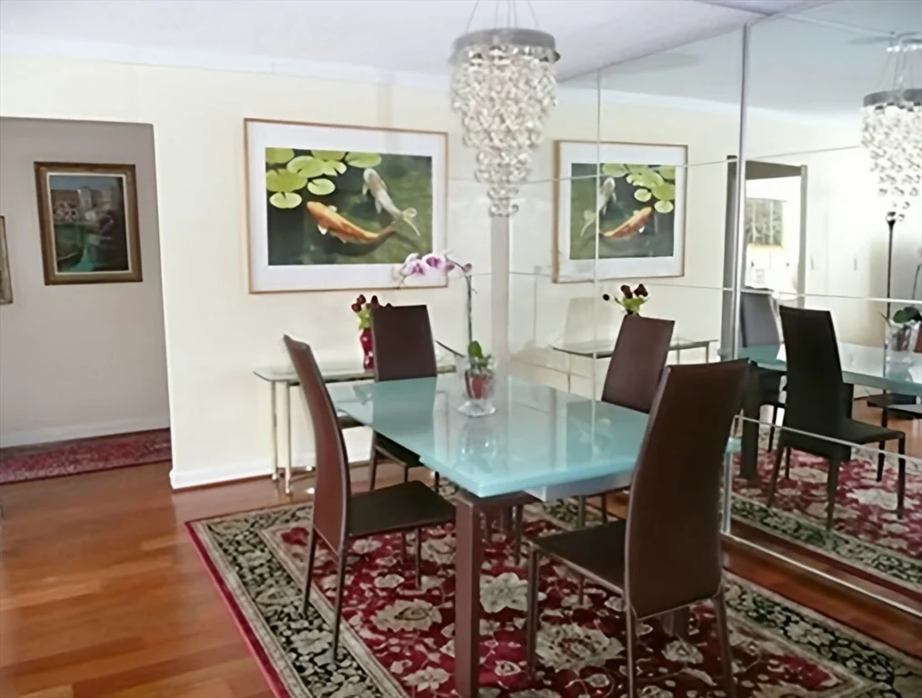 33 Pond Ave, Brookline Village