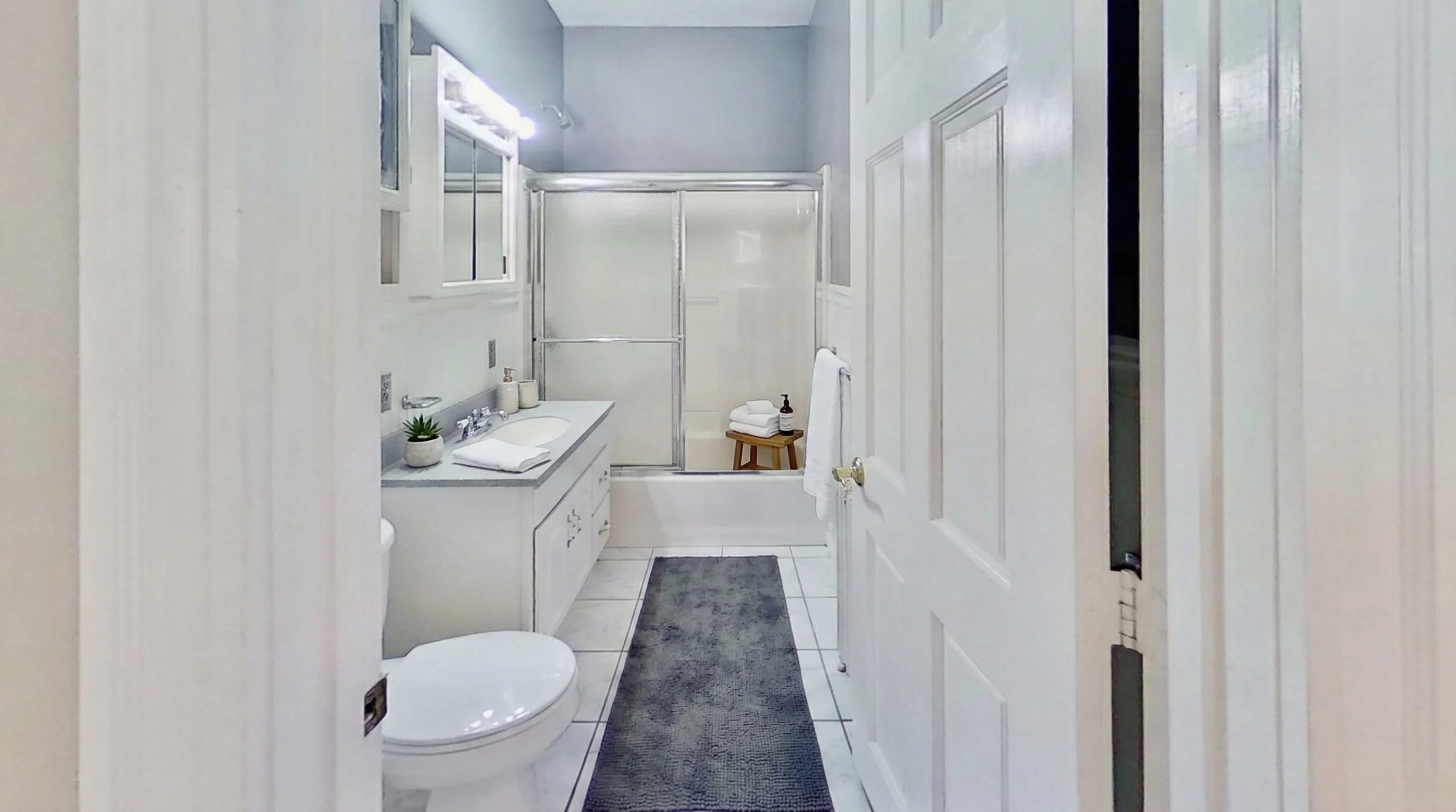 18 Bigelow St, Oak Square