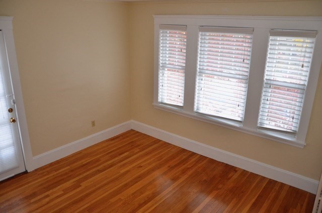 4 Harvard Rd, Belmont