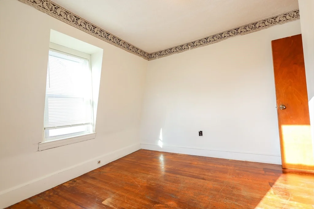 68 Newhall St, Malden