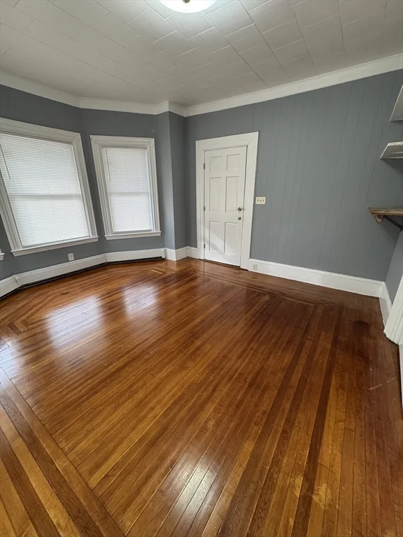 166 Purchase St, New Bedford