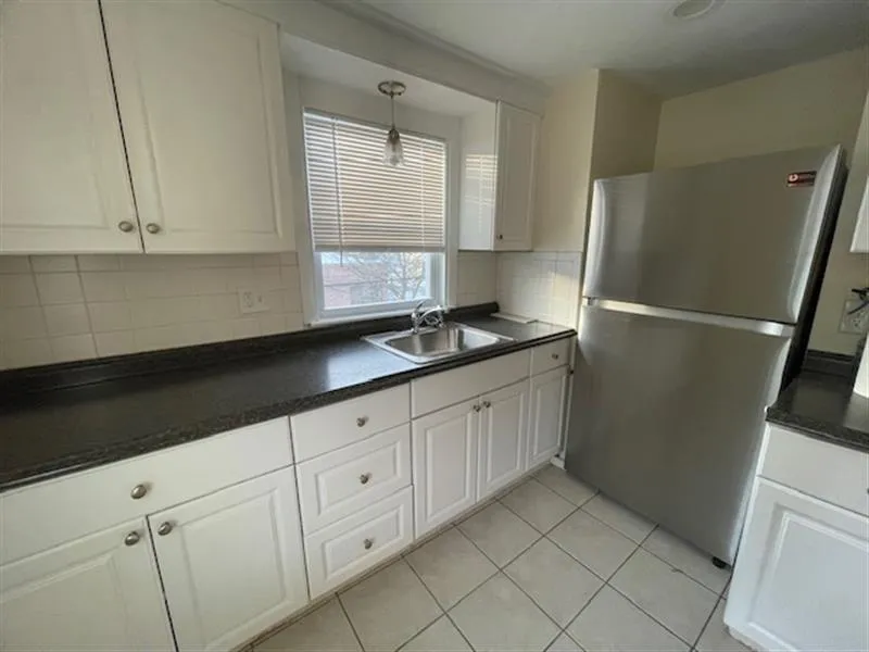 251 Central Ave, Medford