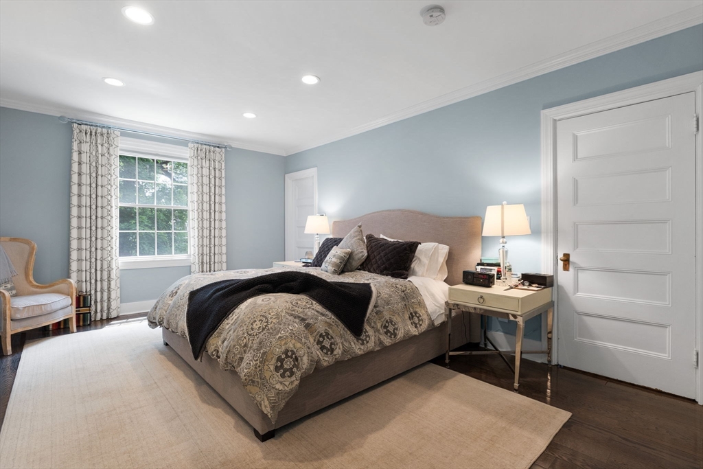 204 Homer St, Newton Center