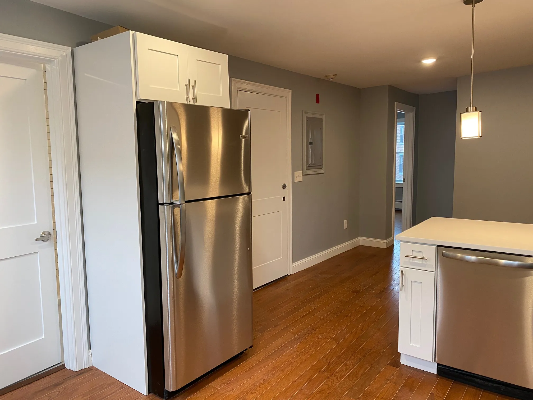 33 Chelsea St, East Boston