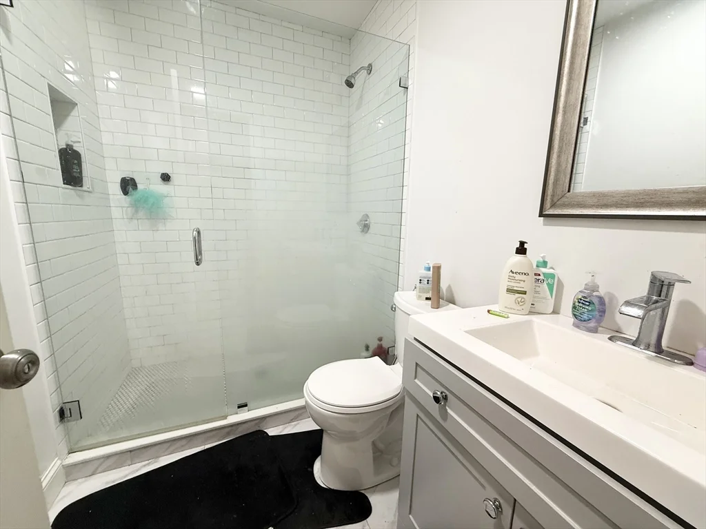 301-305 Dudley St, Roxbury