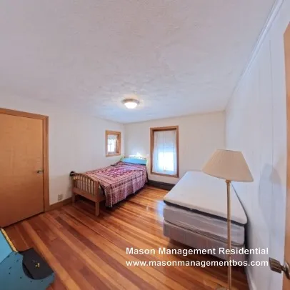 9 Raymond St, Allston