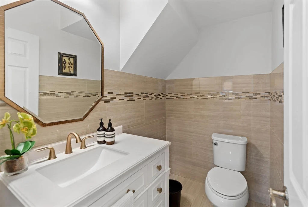 201 Adams St, Endicott