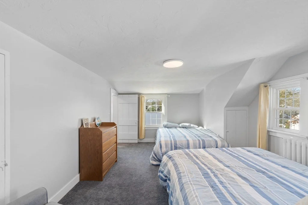 32 Woodside Ave, Wareham