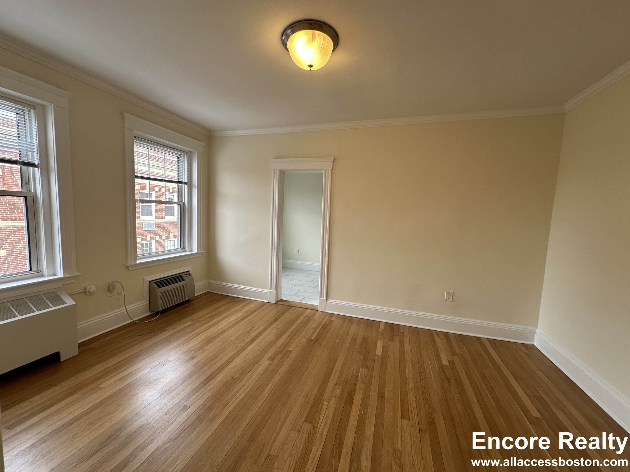 22 Chauncy St, Neighborhood Nine