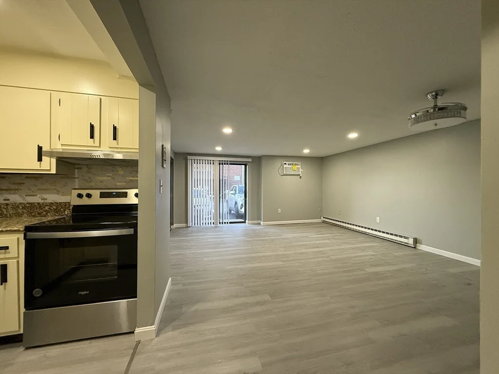 1186 Worcester Rd, Framingham