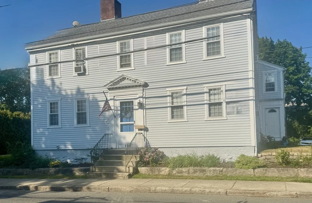 198 Main St, East Fairhaven