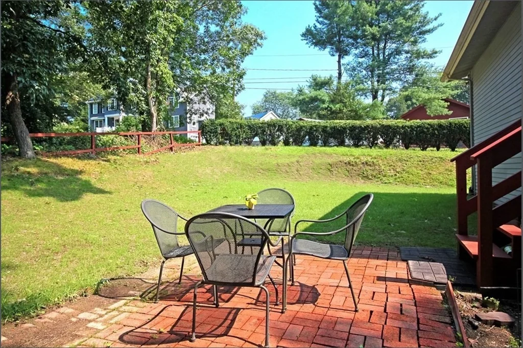 88 Saint Mary St, Needham