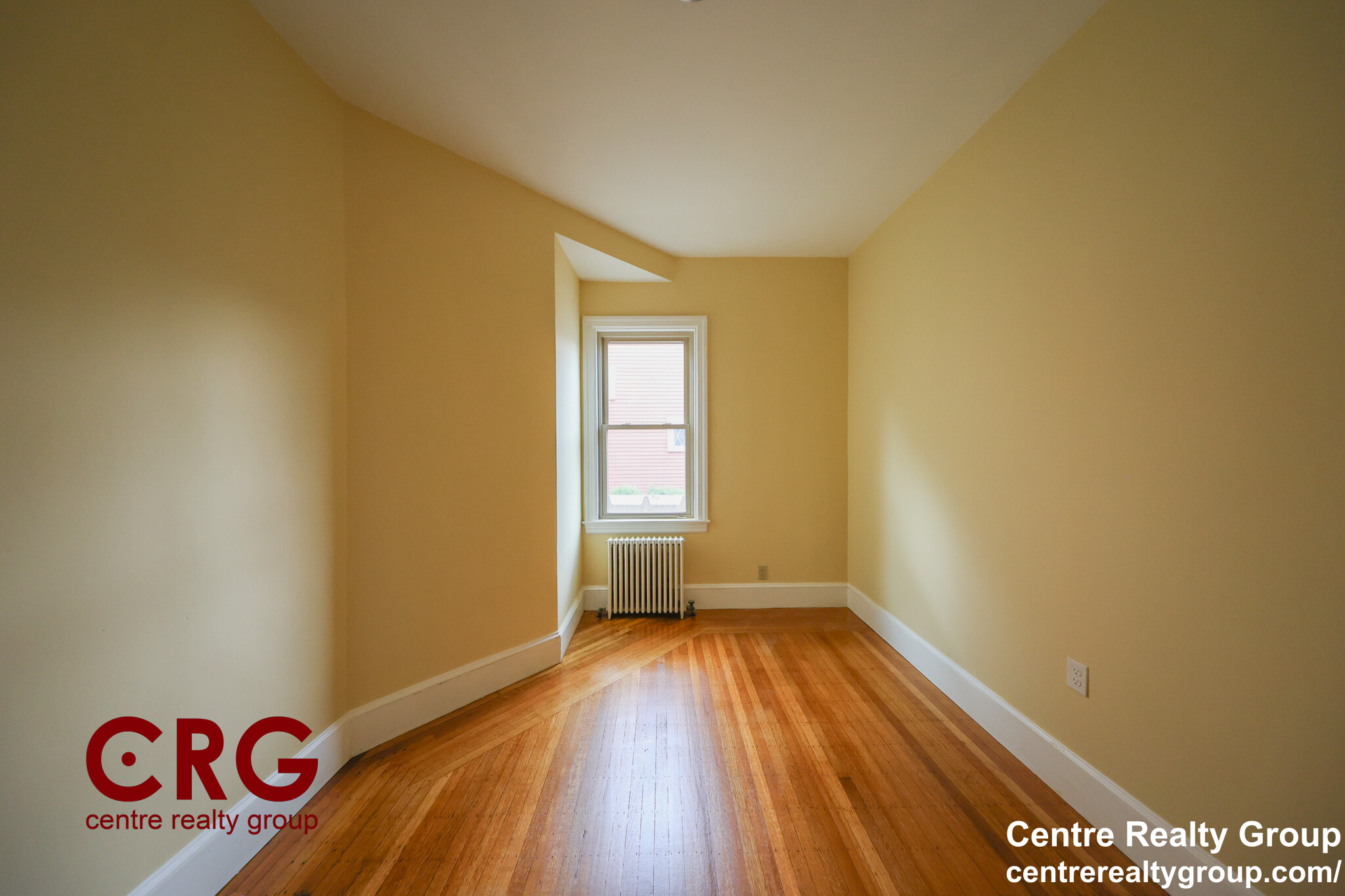 22 Grand View Ave, Prospect Hill