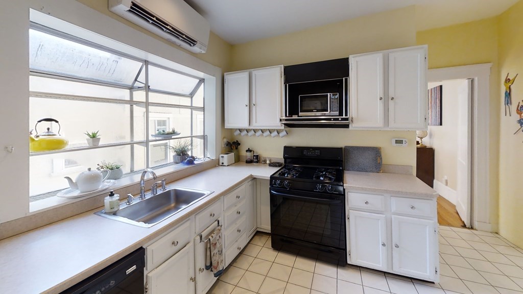 307 Tappan St, Beaconsfield