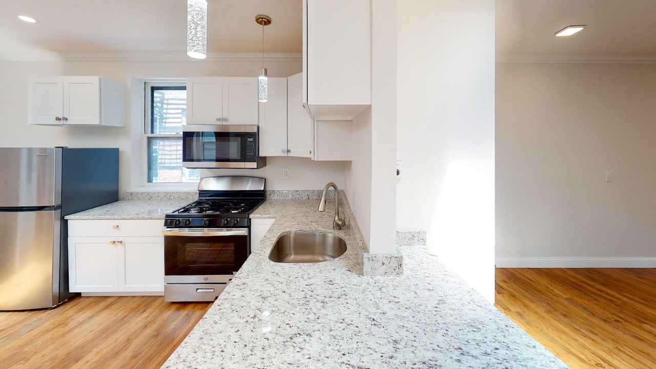 214 Hanover St, North End