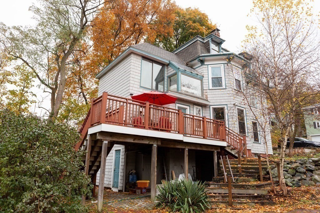 182 Palfrey St, Watertown