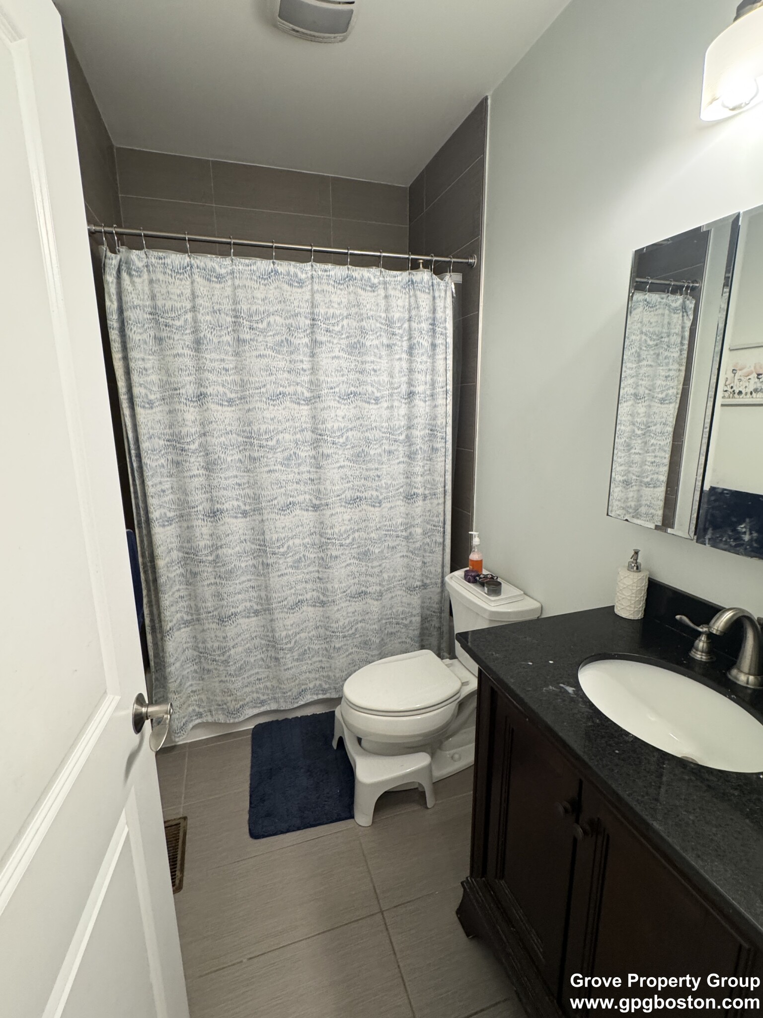 28 Howell St, Dorchester