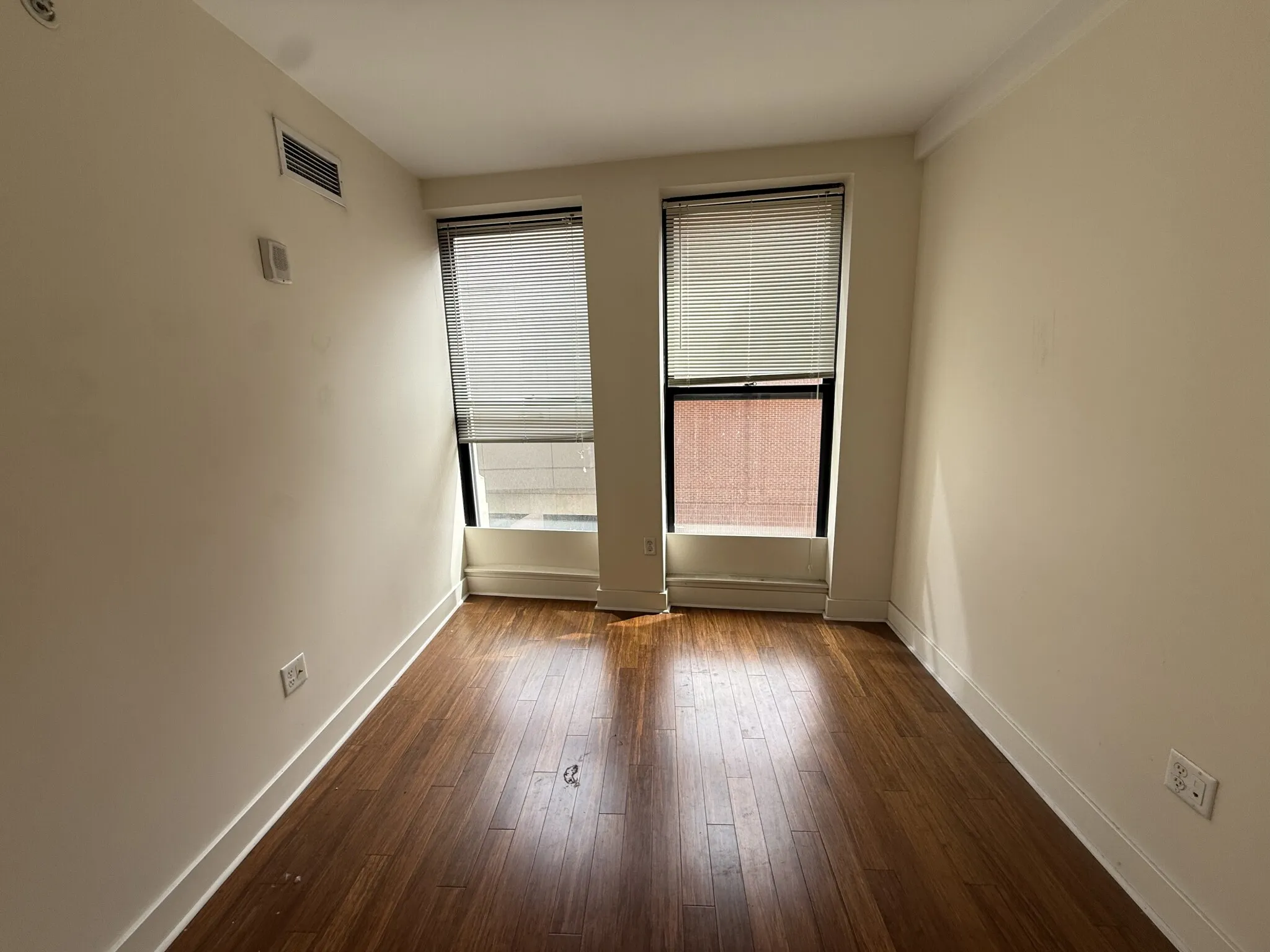 8 Winter St, Downtown