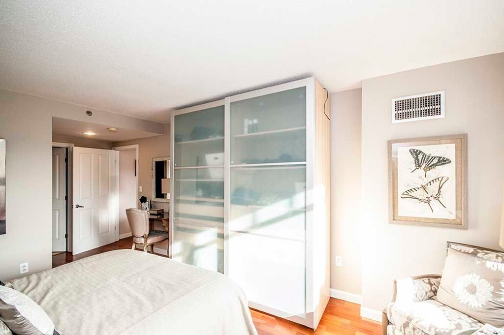 8 Museum Way, East Cambridge