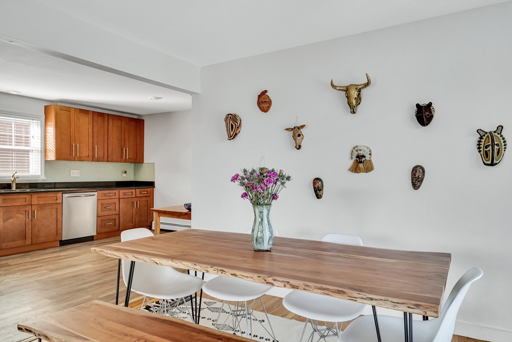 32 Saint Marks Rd, Dorchester