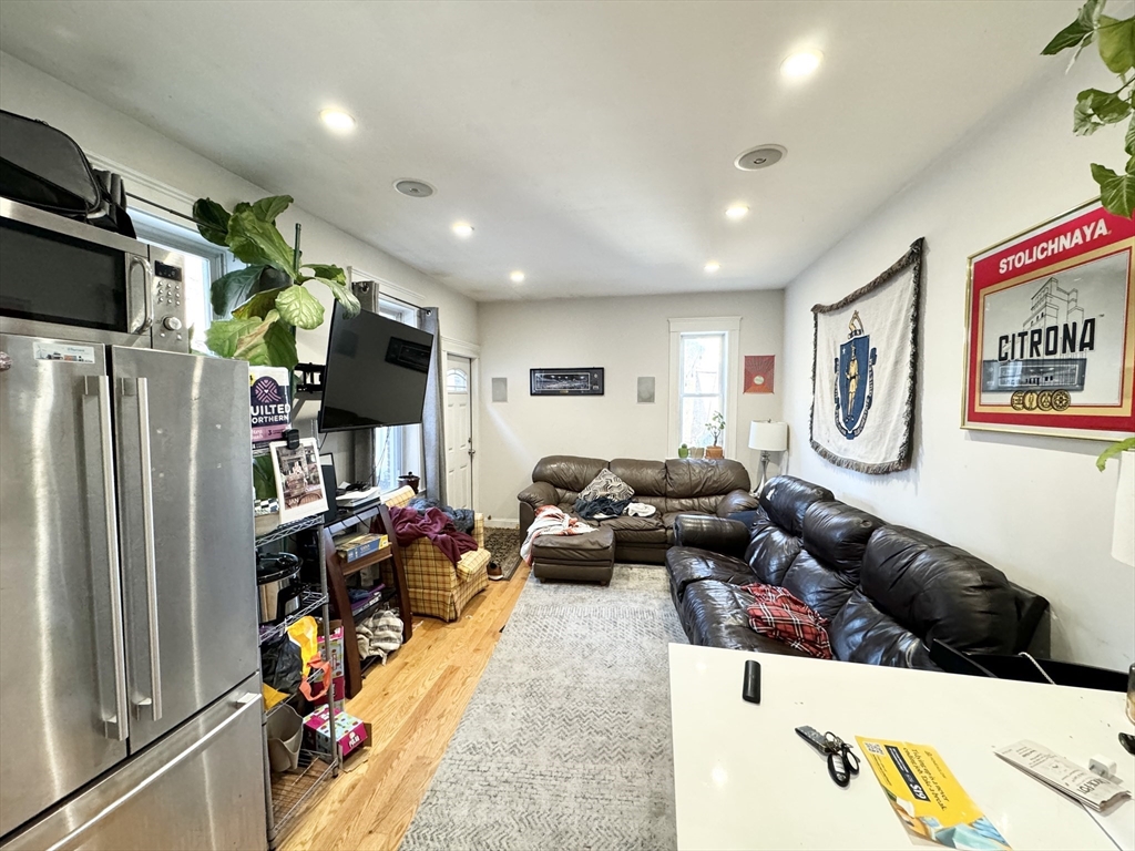 7 Grant St, Dorchester