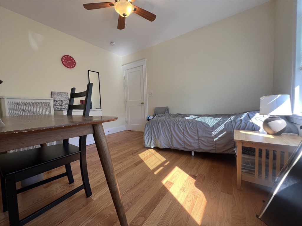 9 Loring St, Belmont