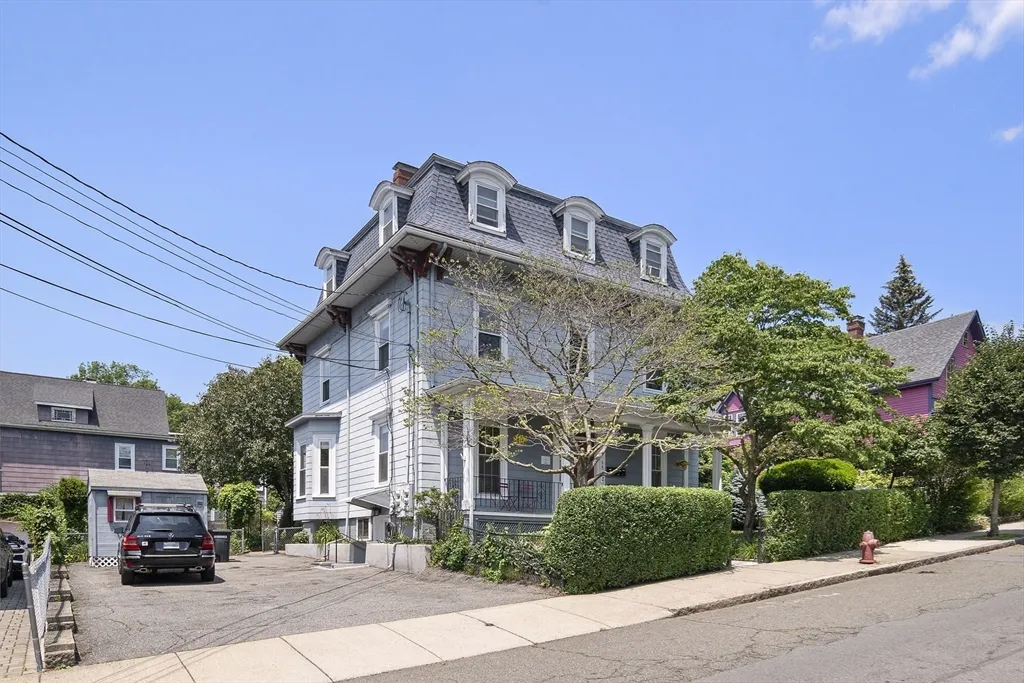 38 Spring, Spring Hill