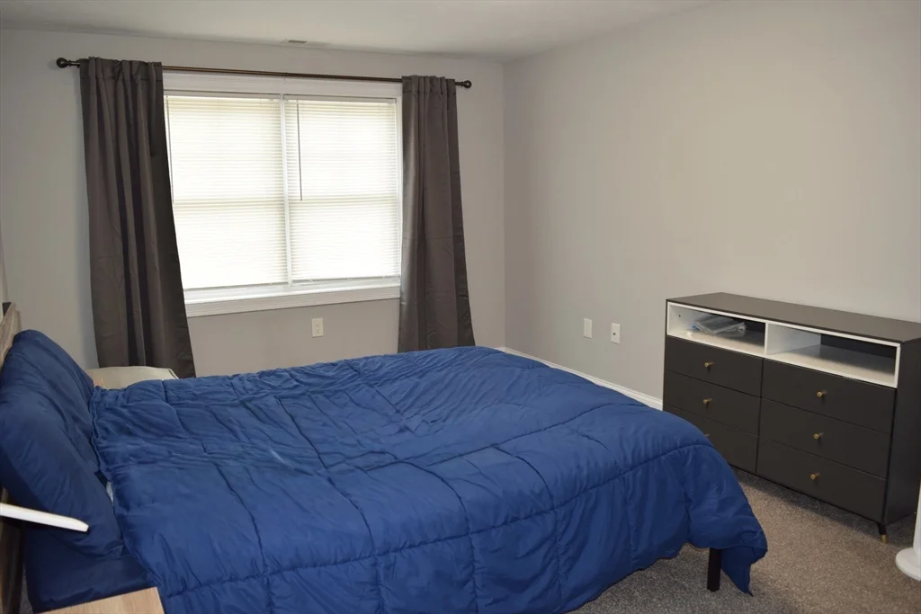 142 Grove Ave, Wilmington