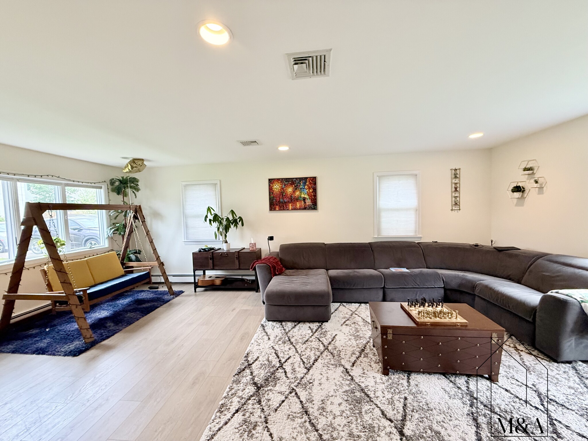 16 Avery Path, Oak Hill