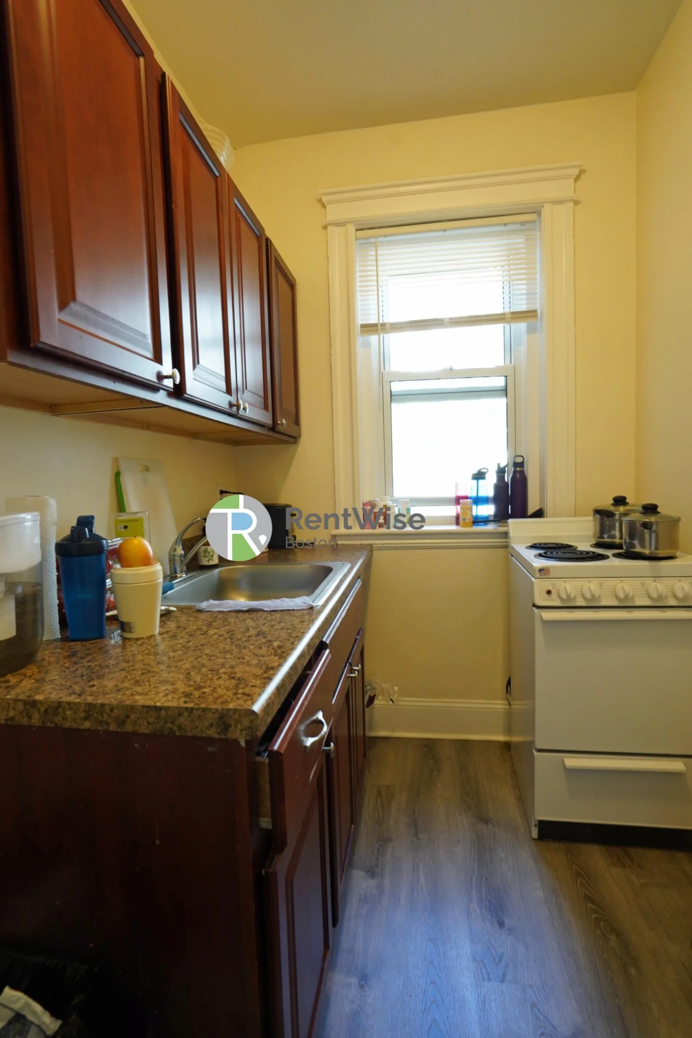 1844 Commonwealth Ave, Brighton