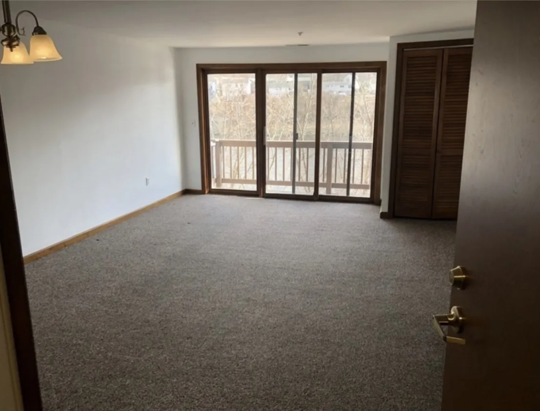 333 First Street Boulevard, Centralville