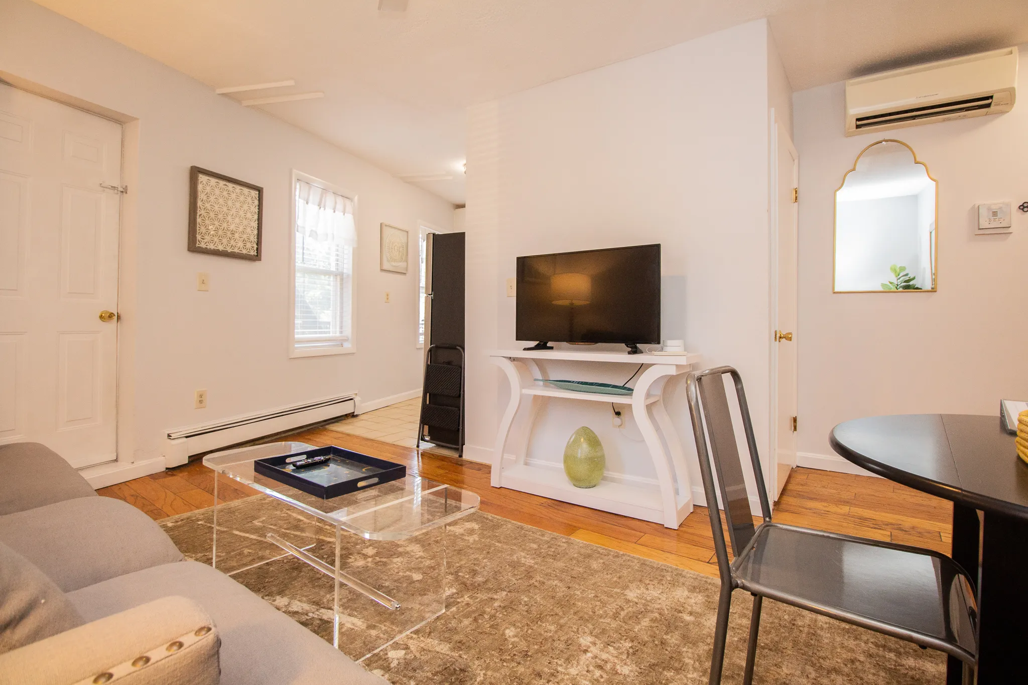 1004 Tremont St, Roxbury