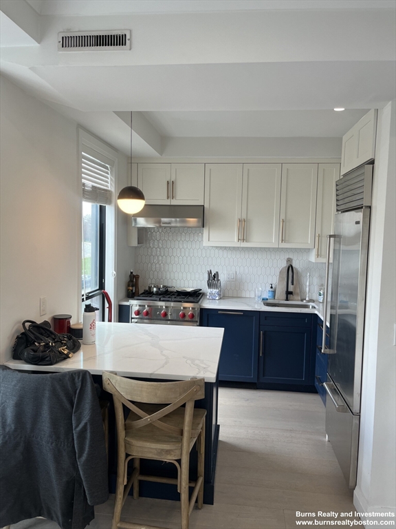 1430 Columbia Rd, South Boston