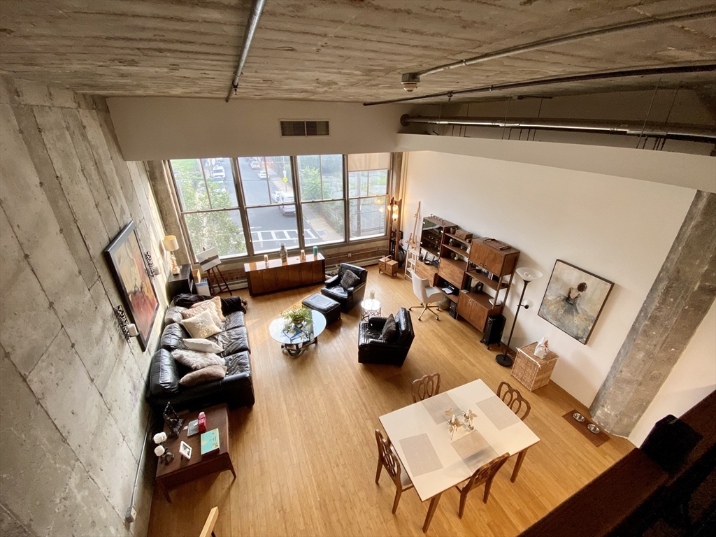 156 Porter St, East Boston