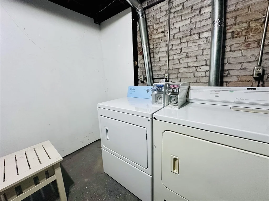 2 Greylock Rd, Allston
