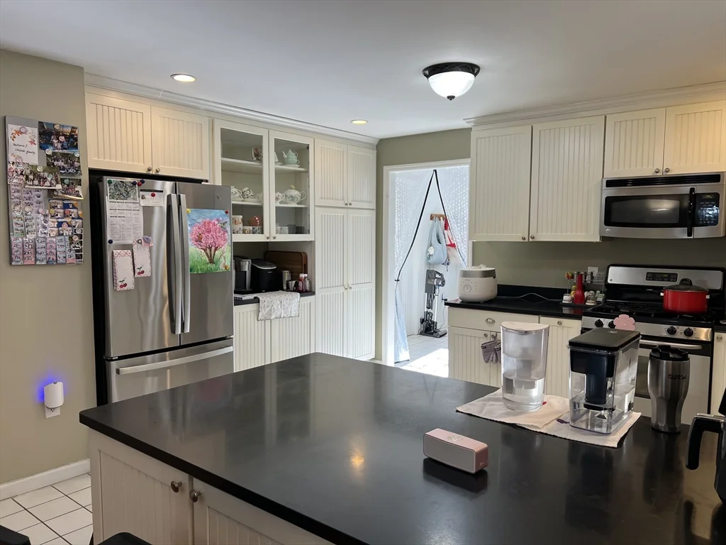 14 Rockland St, Newton Highlands