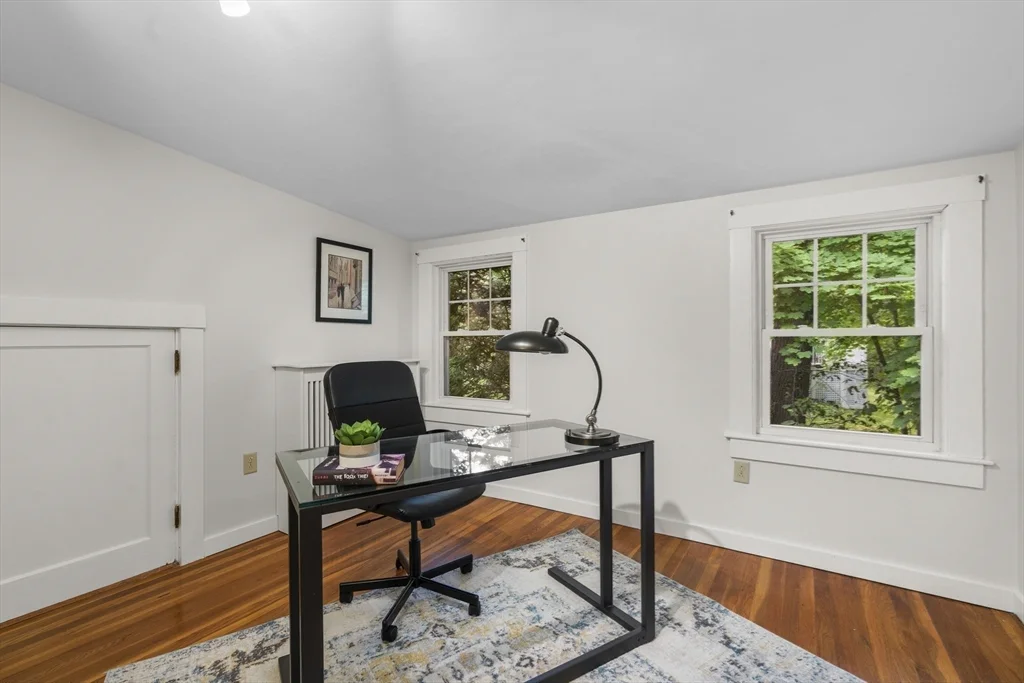 50 Grove Hill Park, Newton