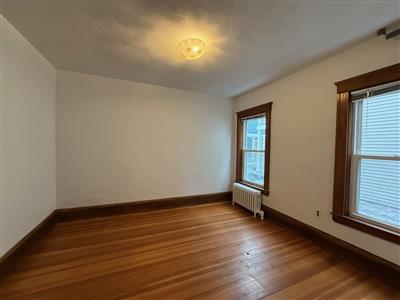 50 Simpson Ave, Tufts